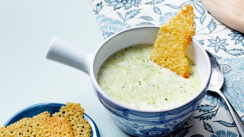 Creamy Low-carb Broccoli and Leek Soup