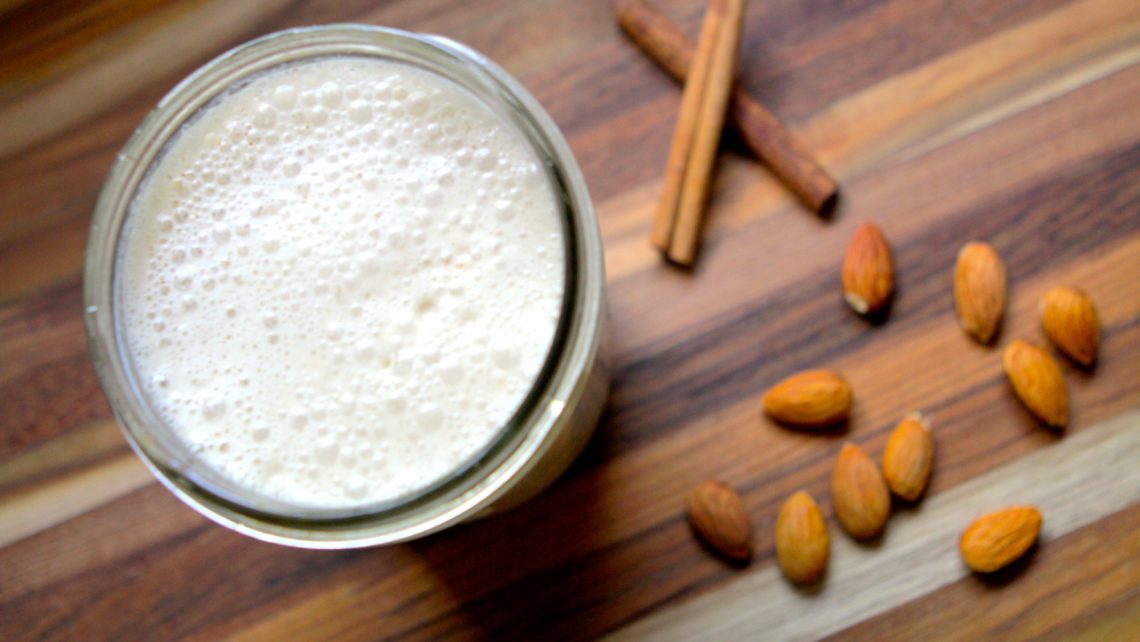 cinnamon almond keto shake