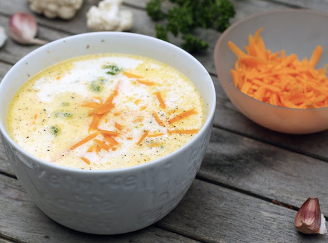 cauliflower soup with cheddar