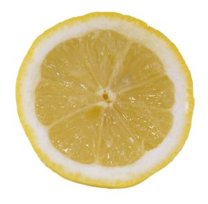 lemon juice and vitamin e capsules to whiten skin