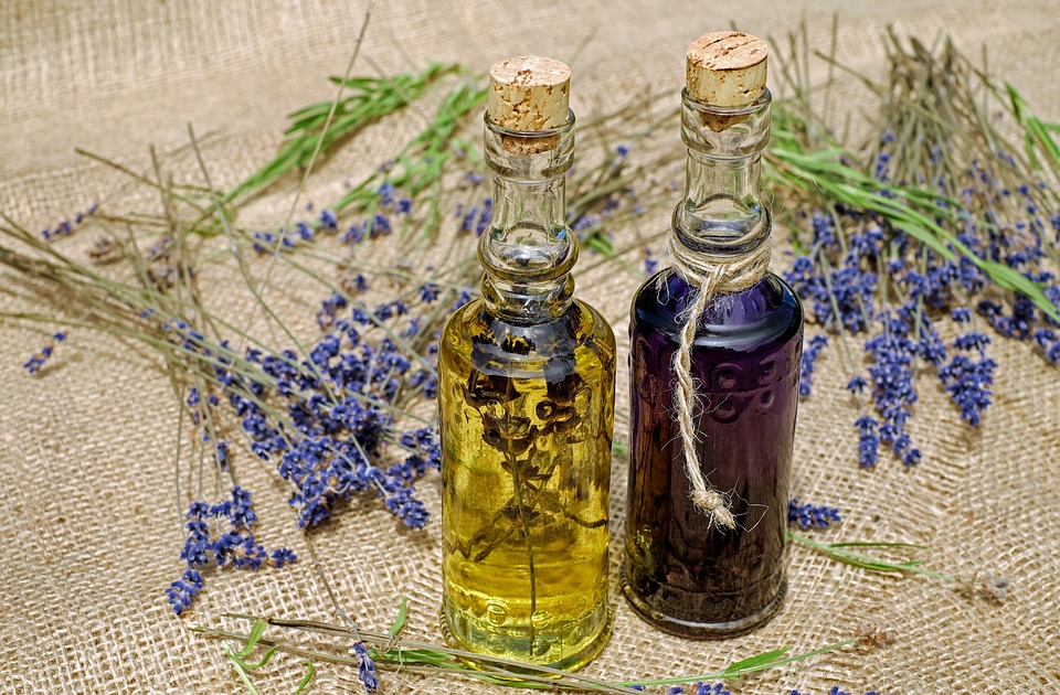 lavender essential oil for acne