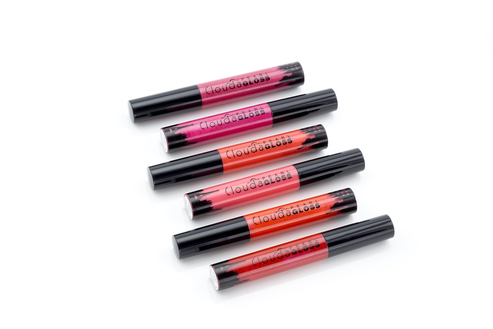 lip gloss lip plumper