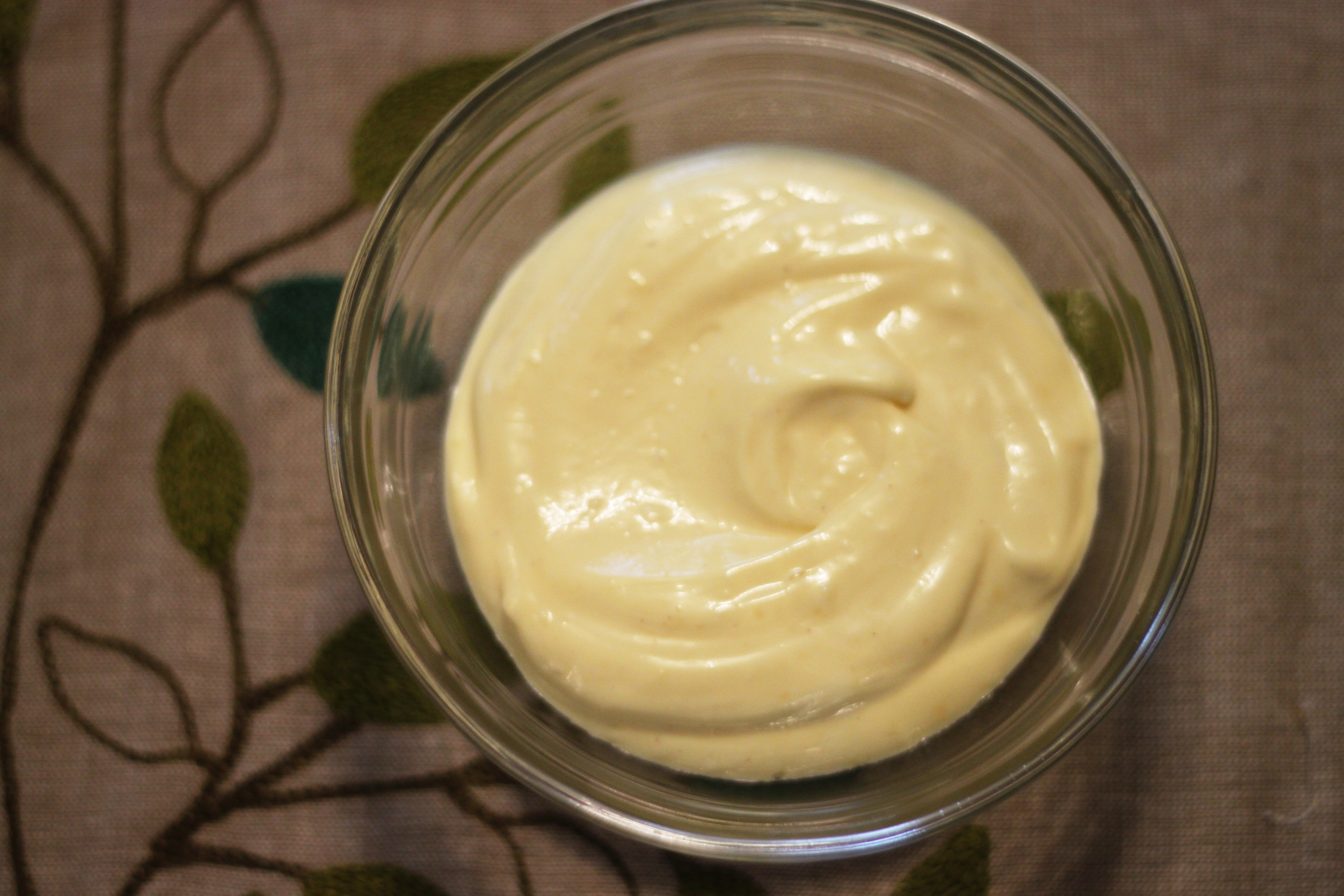 mayonnaise and avocado hair mask