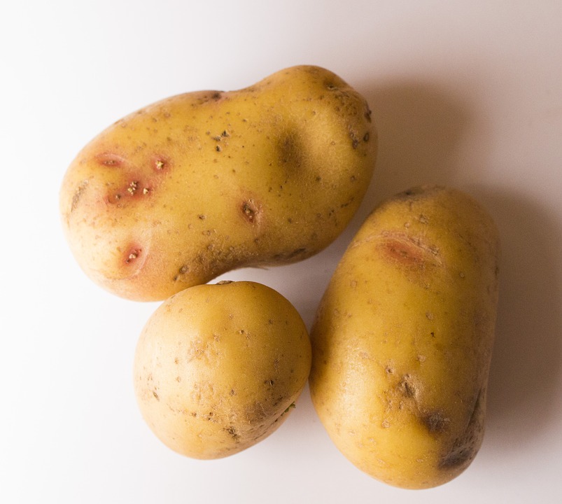 potato for acne scars