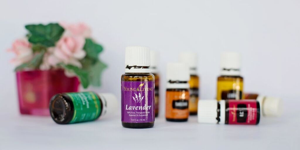 essential oils for dark elbows and knees