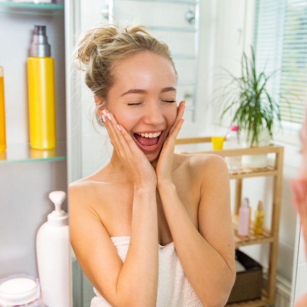 Dry Vs Dehydrated Skin: Tips and Skin Care Routines to get rid of them