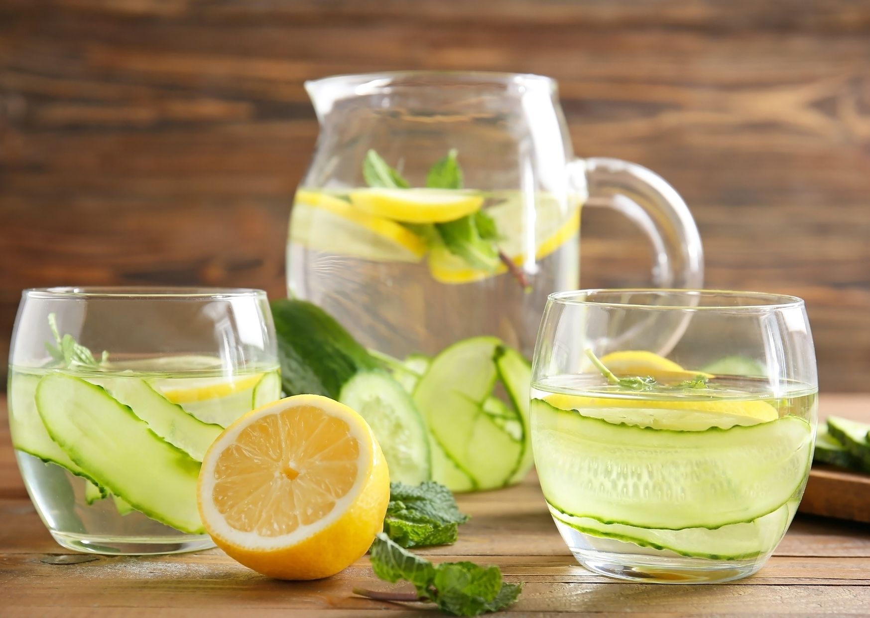 cucumber and lemon detox water